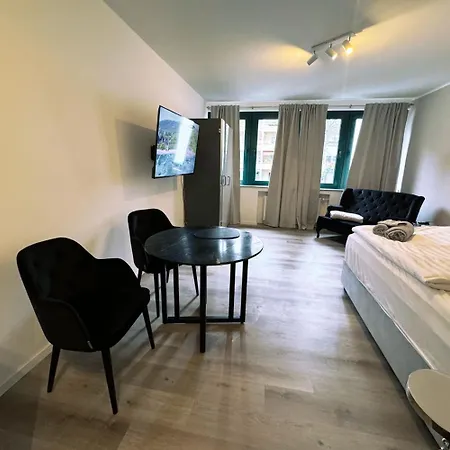City Spot Zimmer24Frei In Koeln Buitenkant foto