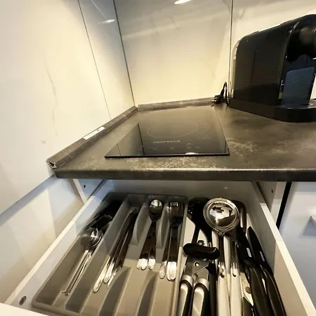 City Spot Zimmer24Frei In Koeln Buitenkant foto