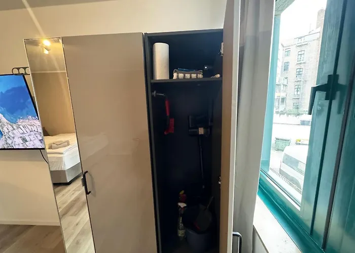City Spot Zimmer24Frei In Koeln